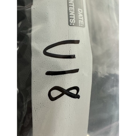 Equipment Femme, Women's Long Sleeve Button-Up, Black Animal Print Silk Blend XS - Picture 8 of 8